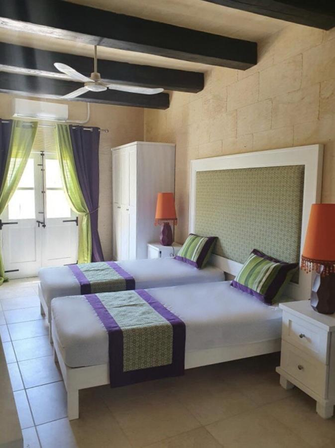 Petra Farmhouse B&B Nadur Exterior foto