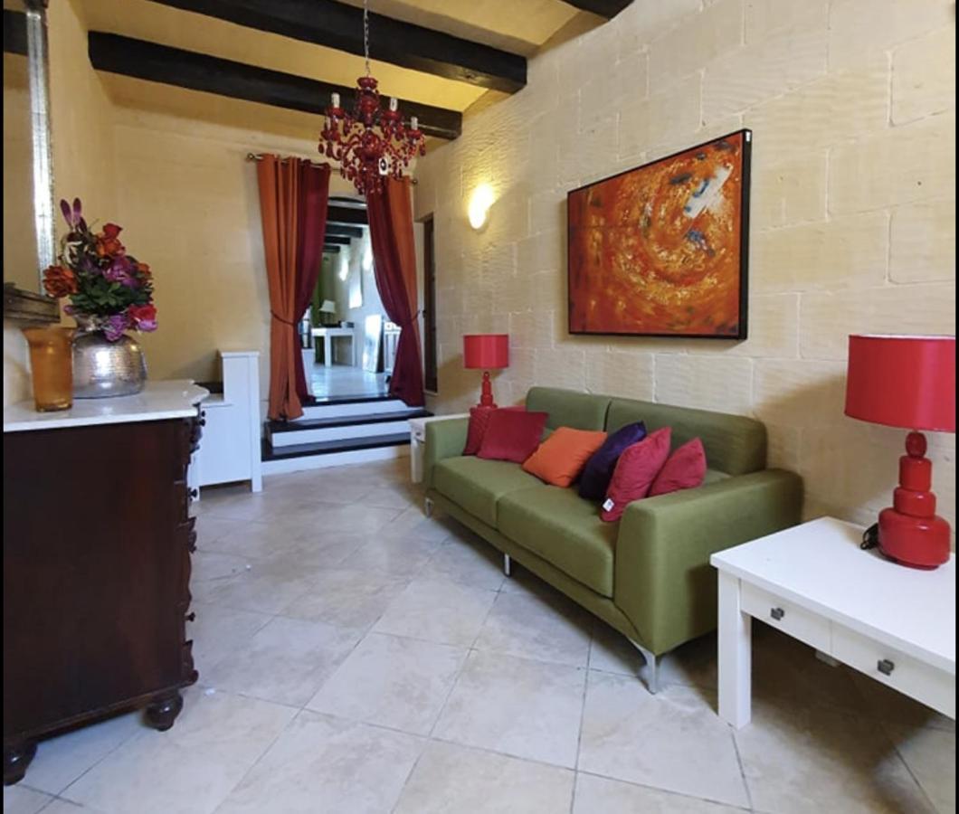 Petra Farmhouse B&B Nadur Exterior foto