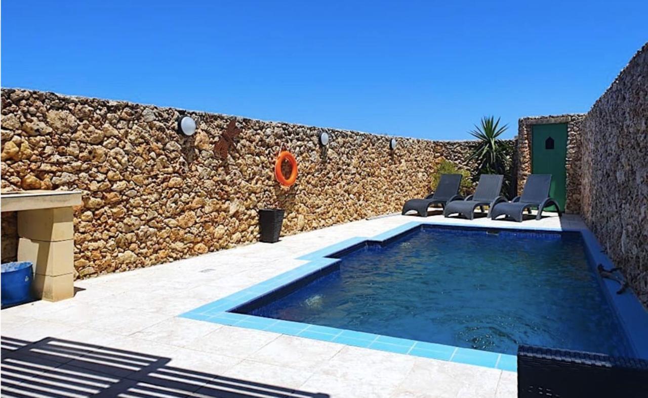 Petra Farmhouse B&B Nadur Exterior foto