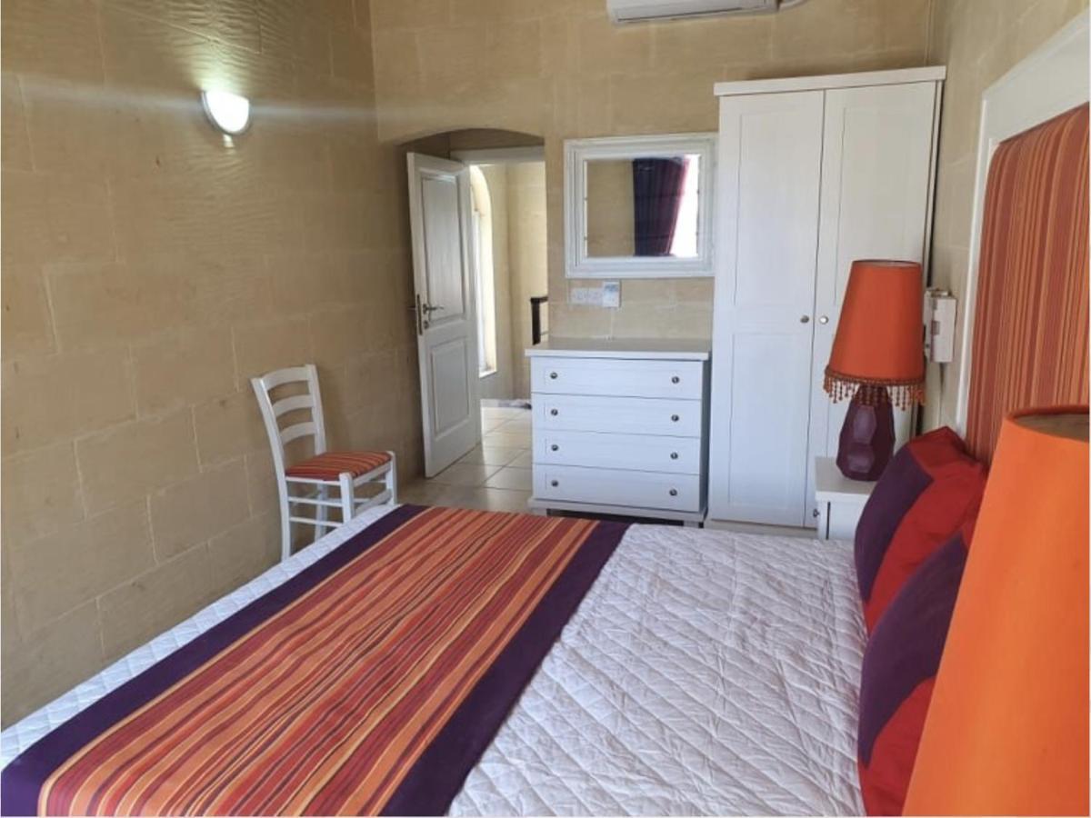 Petra Farmhouse B&B Nadur Exterior foto
